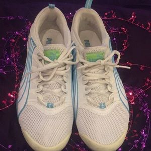 Puma sport lifestyle sneaker